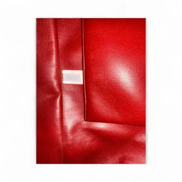 CHANEL Authentic Grand Shopping Tote (GST) in Red Leather — Iconic Shoulder Bag - Picture 7 of 10